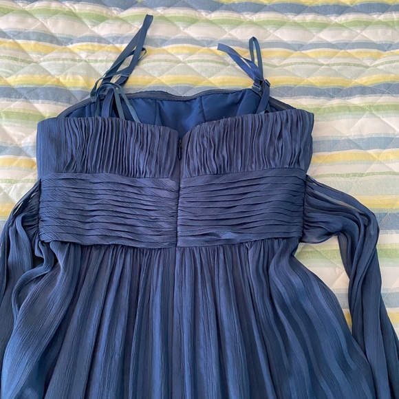 Prom Dress - Picture 3 of 4